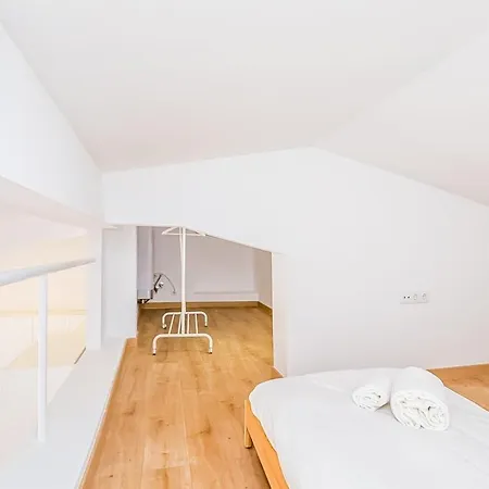 Barracuda Apartment *